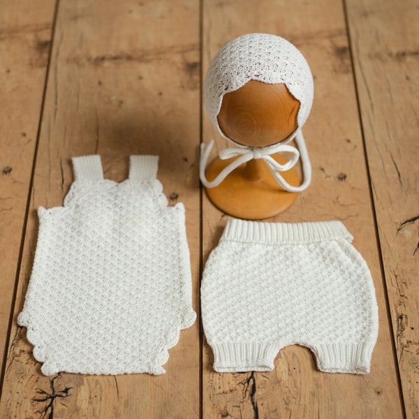 Ensemble barboteuse et bonnet au crochet blanc pour nouveau-né, tenue en tricot pour nouveau-né, couverture en tricot pour nouveau-né, accessoires de photographie pour nouveau-né, barboteuse pour bébé fille