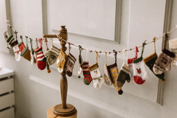 子供用ニットクリスマスアドベントカレンダー、ニットアドベント