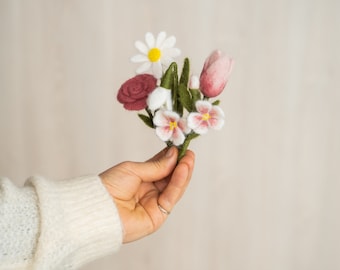 Newborn Felted Flowers Photo Toy, Needle Felted Mini Flowers, Newborn Felted Props for Girl, Newborn Photography Props, Felt Flower Decor