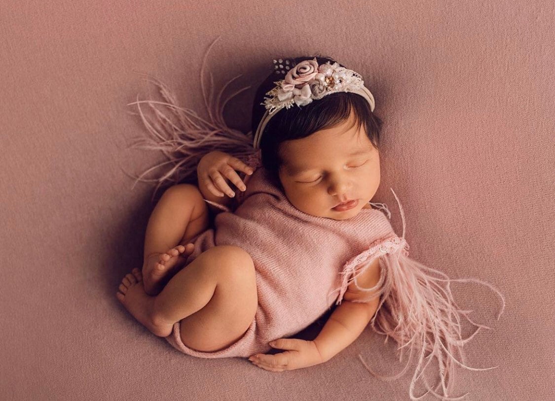 Baby girl photoshoot outfits 2025