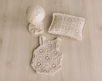 Crochet Newborn Outfit Girl Photography Props Set, Newborn Knitted Blanket, Newborn Posing Pillow, Newborn Crochet Layer,Baby Crochet Pillow