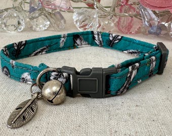 Tourquise Green Cat or Kitten Collar |  Safety Breakaway with Bell | Tribal Feather Collar