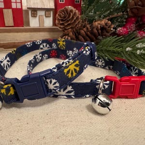 Christmas Cat Collar | icicle print fabri | Breakaway Kitten Collar with Bell