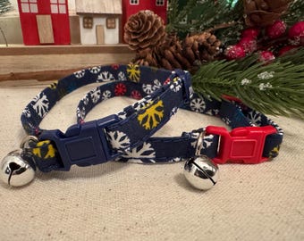 Christmas Cat Collar | icicle print fabri | Breakaway Kitten Collar with Bell