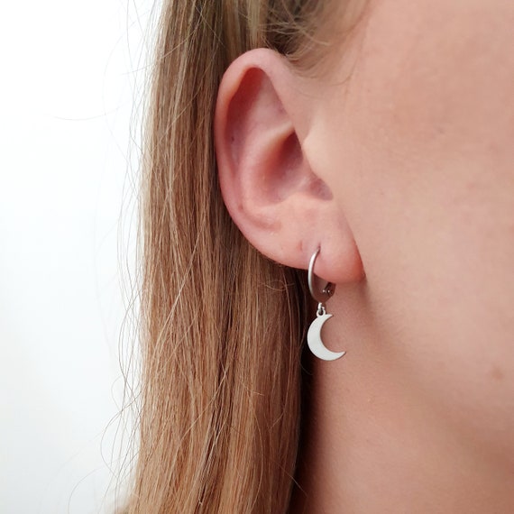 Small Woven Metal Hoop Earrings – Girl Intuitive