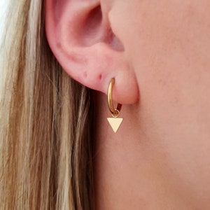 Surgical steel earrings triangle, stainless steel hoop earrings with charm, hypoallergenic earrings sensitive ears, geometric creoles small