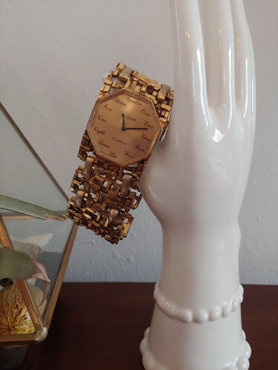 Pilgrim 17 Jewels Vintage Gold Nugget Watch