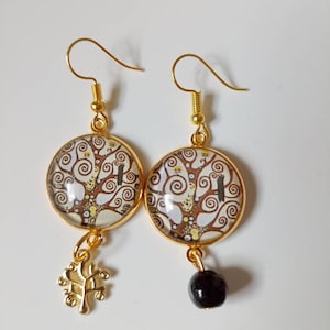 Klimt orecchini pendenti cammeo 2 cm con immagine dedicata all' albero della vita di Gustav Klimt