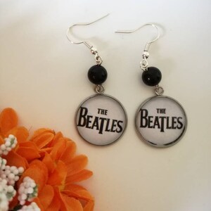 Beatles earrings with 20 mm round pendant in black and white and black bead image 2