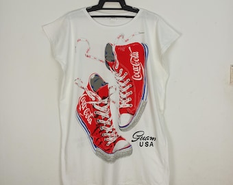 Maglietta Converse con stampa grande delle scarpe Coca Cola vintage Guam USA