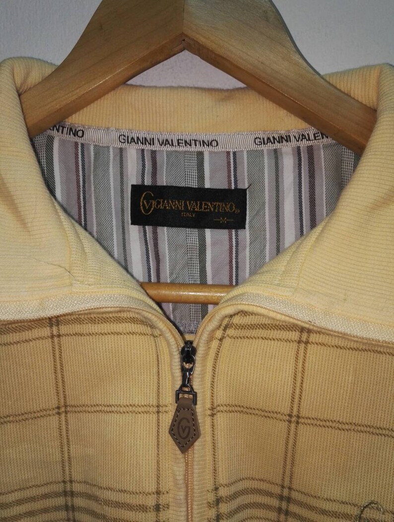 ss096 Vintage Gianni Valentino Sweatshirt Small Logo Good Condition Used