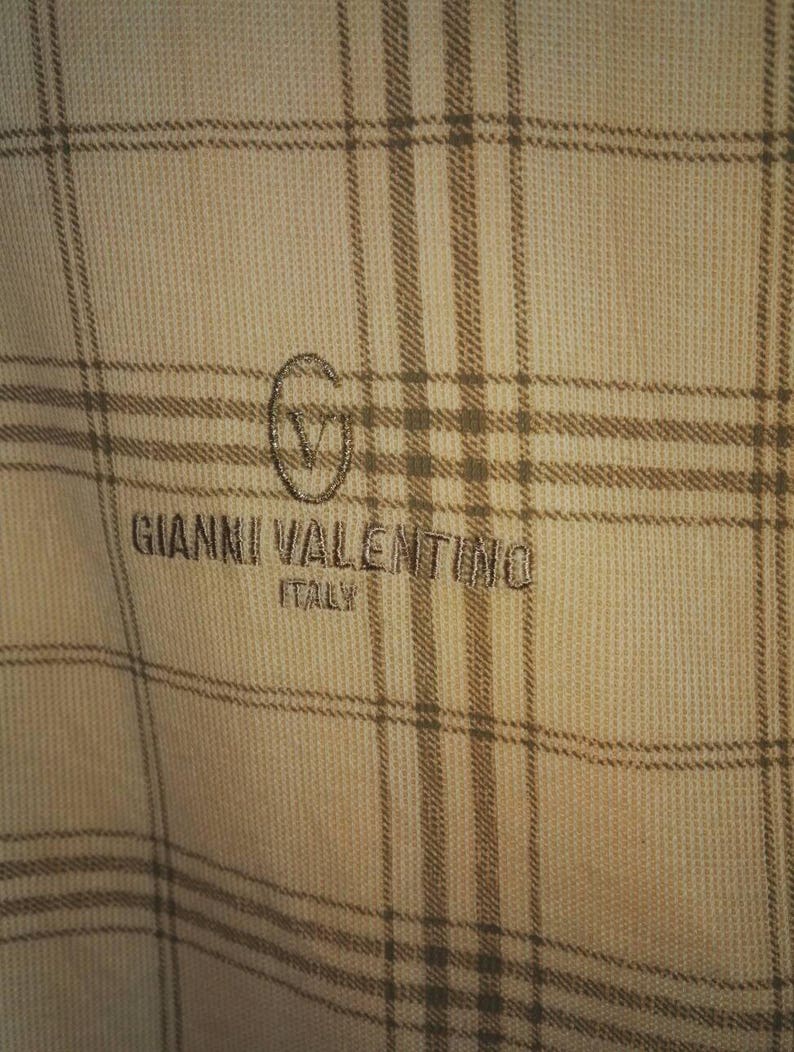 ss096 Vintage Gianni Valentino Sweatshirt Small Logo Good Condition Used