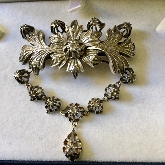 Authentic antique jewelry best sale