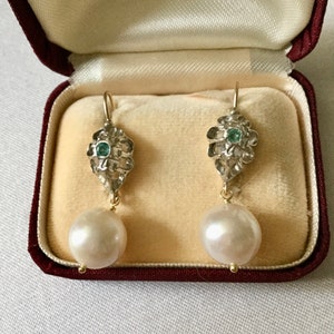 NATURAL EMERALD Huge PEARL Gold carved Silver French Antik Earrings- Authentic Emerald- Exceptional Stunning Genuine Pearl- from France