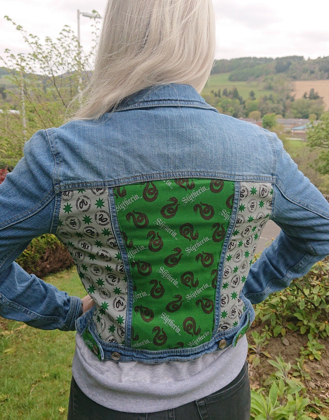 Slytherin windbreaker deals