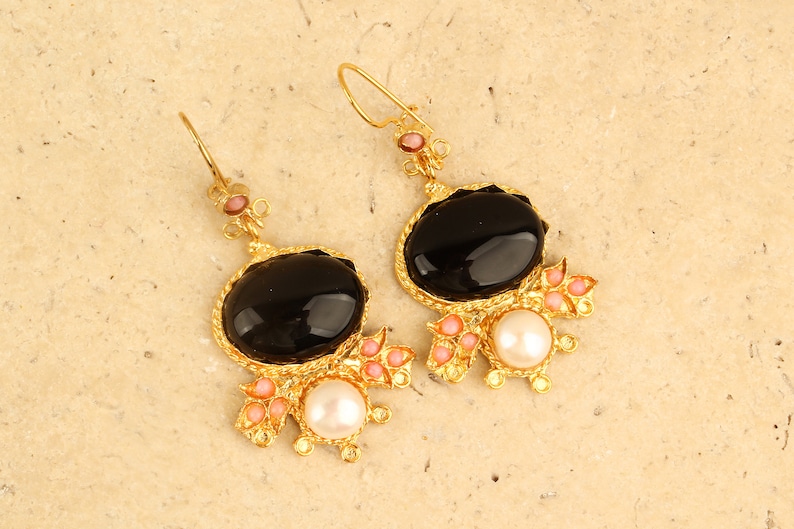 Turkish Earring in Black by Caroline Hill main image 1