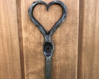 Gancho de pared con forma de corazón, de metal zincado antiguo, estilo vintage