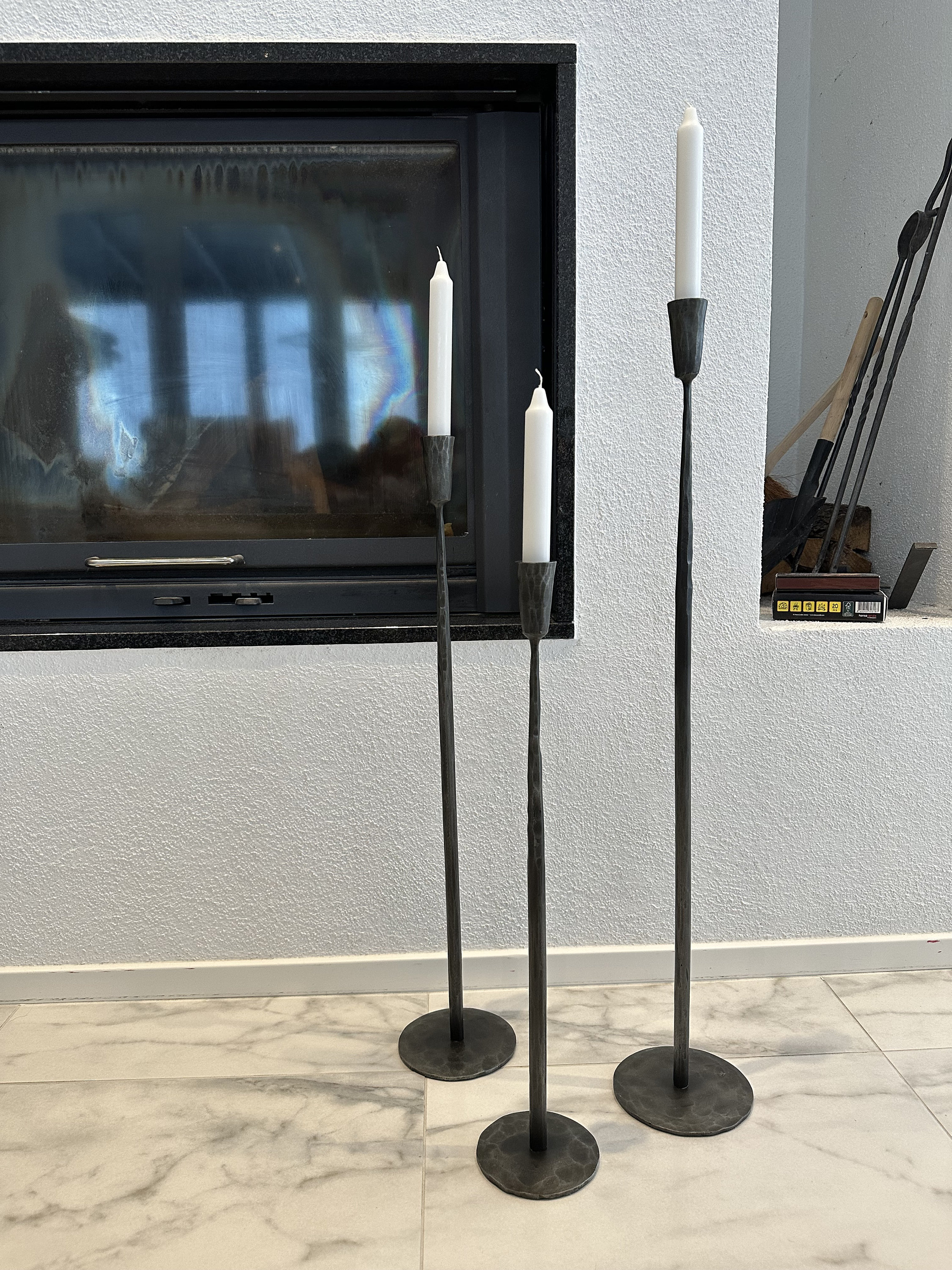 Floor candle holder