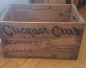 Vintage Clicquot Club Beverages Dovetail Finger Jointed Soda Crate, Clicquot Massachusetts, Ginger Ale, Sarsaparilla