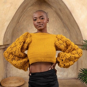 Yellow crop top sweater cheap