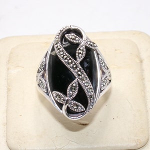 Vintage Sterling Onyx Marcasite Ring - Art Deco Style
