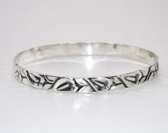 Brazalete Art Nouveau de plata de ley con cala