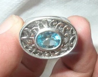 Vintage Sterling Blue Topaz Ring