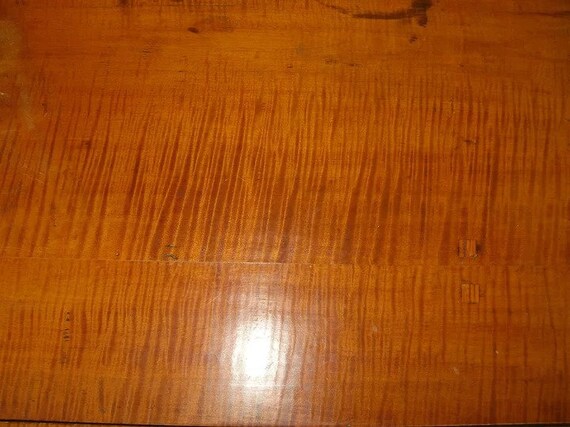 Antique maple 2024 drop leaf table