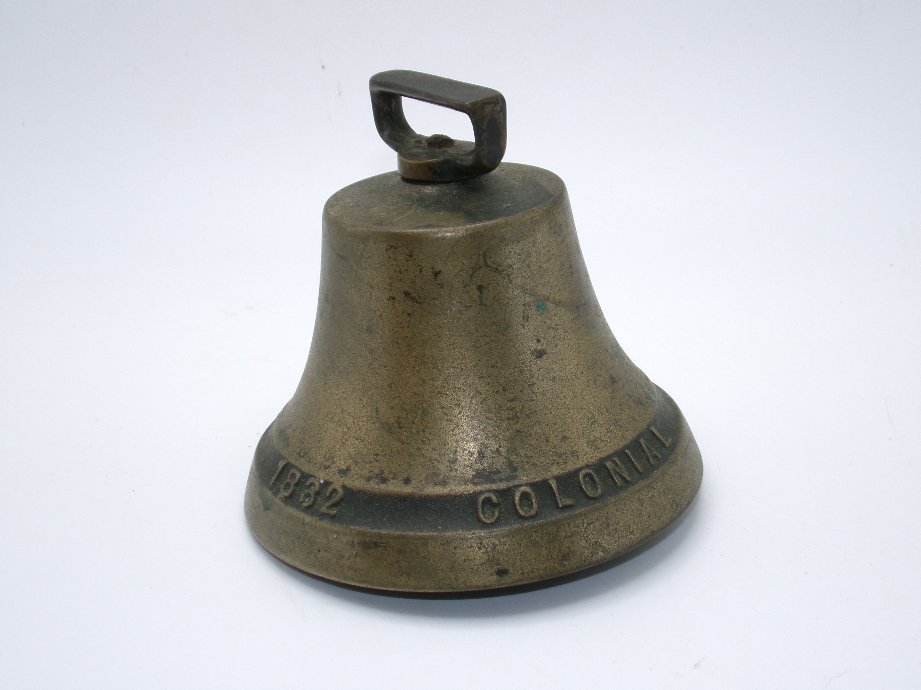 ジア・ルー「Bronze Bell」サイン入 XXXV/CCL シルク版画 Vintage Colonial Bronze Bell 1832 to 1928 - 96 Year Anniversary