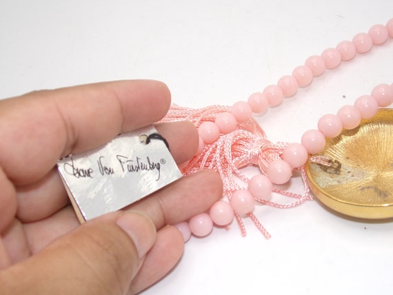 Vintage Plastic Bead Pendant Necklace - Costume - image 7