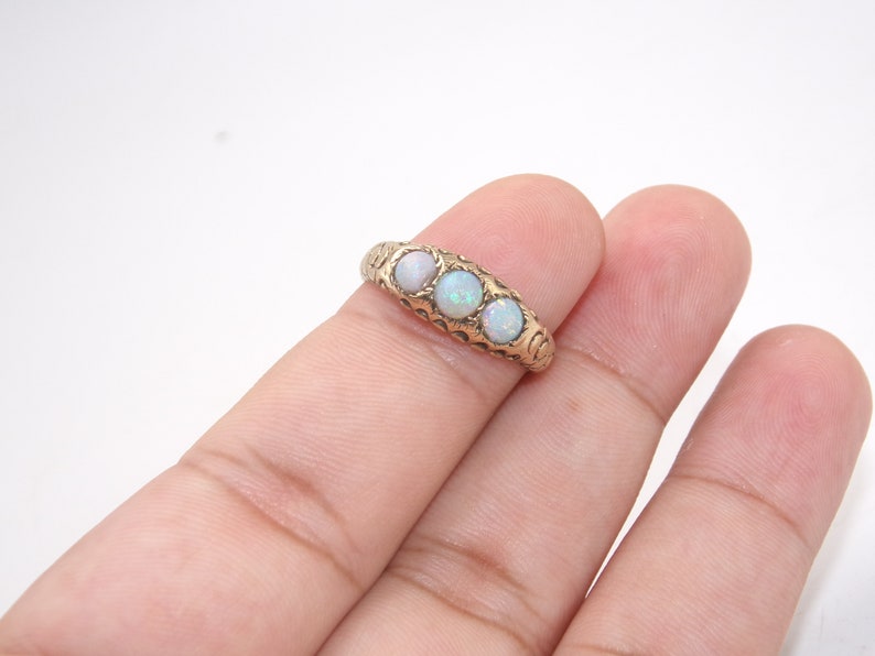 Antique 14K Gold Triple Opal Ring Chased Design Etsy Canada