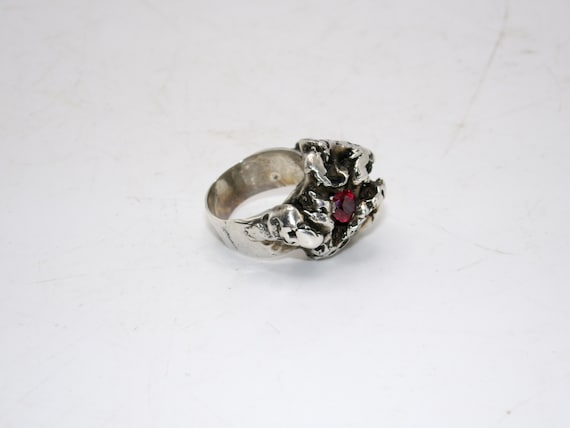 Mid Century Sterling Ruby Brutalist Ring - image 4