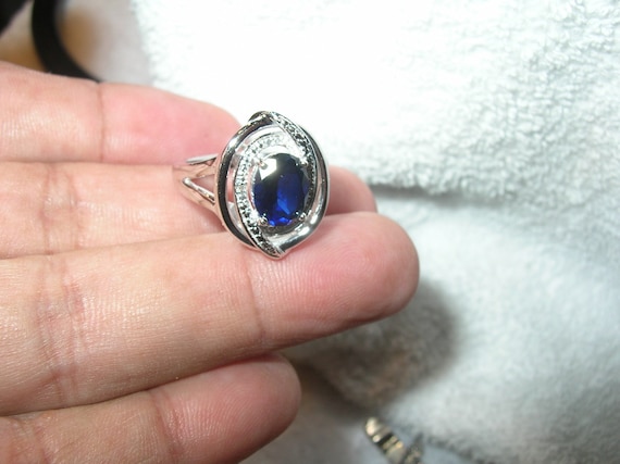 Vintage Sterling Silver Sapphire Ring - image 1