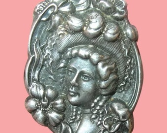 Broche Art Nouveau de plata de ley