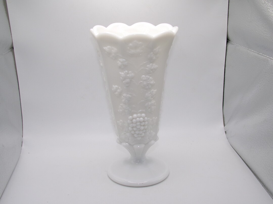 Vintage Westmoreland Milk Glass Vase Grapes and Vines Etsy