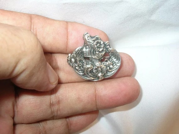 Vintage Sterling Brooch Art Nouveau Style - image 3