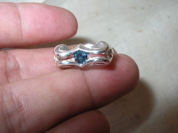 Vintage Sterling Blue Topaz Ring - image 1