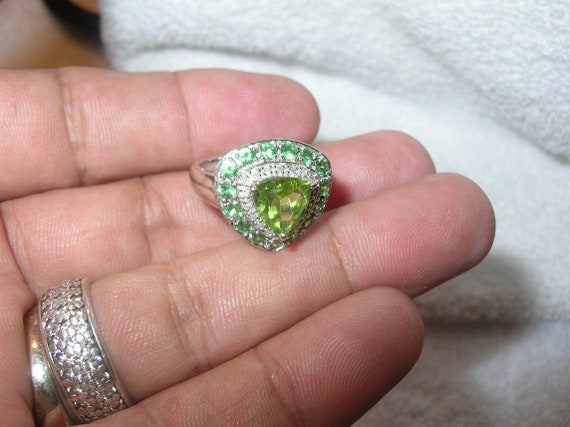 Vintage Sterling Diamond and Green Garnet Ring - image 5