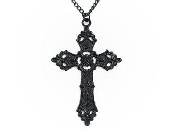 Collar con cruz gótica negra de 18" (021)