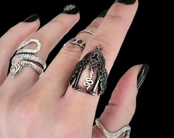 Black Silver Snake Cathedral Arch Ring
