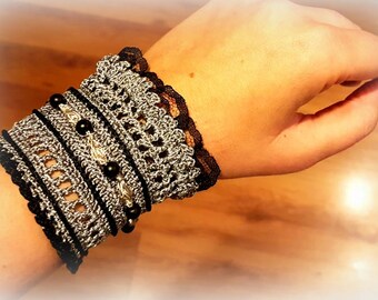 Crochet bracelet/cuff