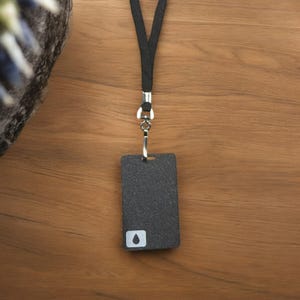 Beëindiging Lumon Industries Key Card Fan Fan Memorabilia Cosplay - ZWART met koord
