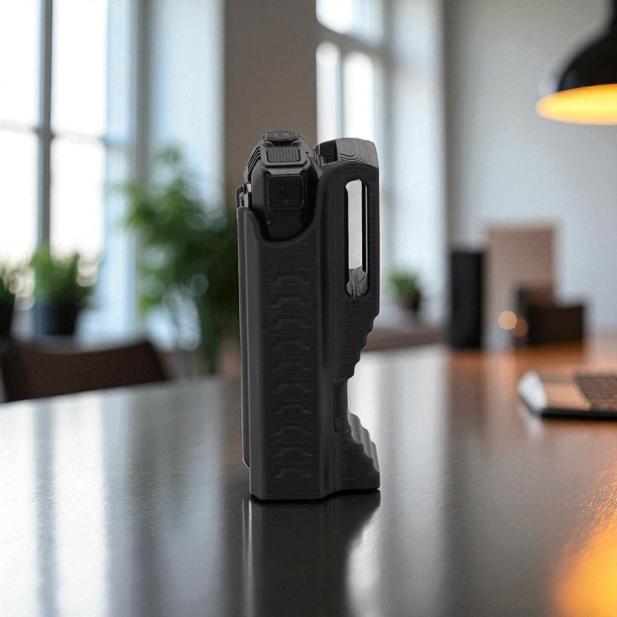 Nitecore EDC37 懐中電灯用クリップ＆キャリーシース - 米国製 (懐中