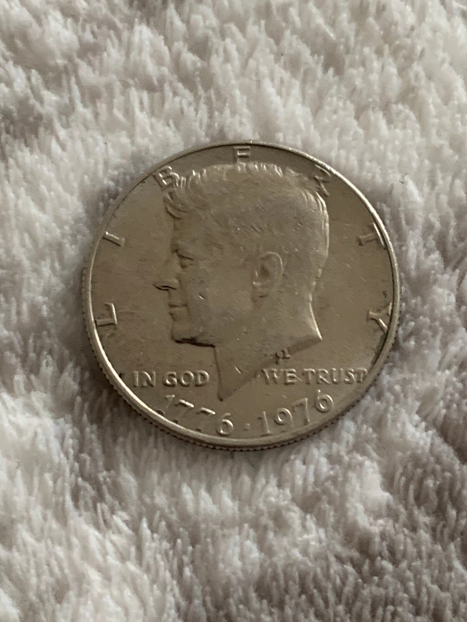Valuable 1776 To 1976 Kennedy Half Dollar Value 61 - x4lcffe