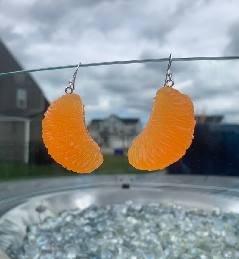 Orange Slice Earrings-Fruit Earrings-Food themed earrings-food themed jewelry-Fruit Jewelry