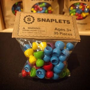 35 Piece Snaplets Kids Toy, Snap and Swivel them. Keeps kids playing for hours. Christmas present or Stocking stuffer Kids say they are fun
