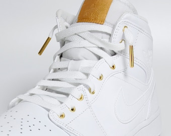Jordan 1 Mid personalizadas con detalles dorados
