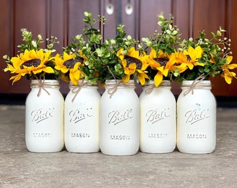 Mason Jar Centerpieces with Sunflowers, Sunflower Wedding Decorations, Mason Jars with Sunflowers, Rustic Sunflower Decor, Sets of 3, 4 or 5