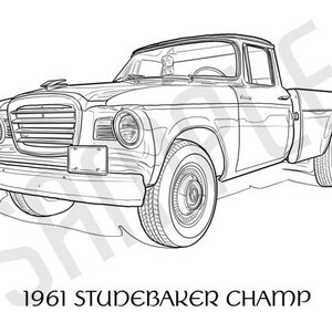 Könnte beinhalten: Eine Schwarzweiß-Zeichnung eines 1961 Studebaker Champ Pickups. Der LKW ist zum Betrachter gerichtet und hat eine lange Ladefläche. Die Zeichnung ist detailliert und enthält das Studebaker-Logo an der Seite des LKW.