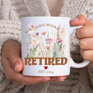Personalized Retirement Gift for Women, Retirement Party Mug, Gift for Retired Women, Retired Teacher Grandma Gift,Wildflower Retirement Mug